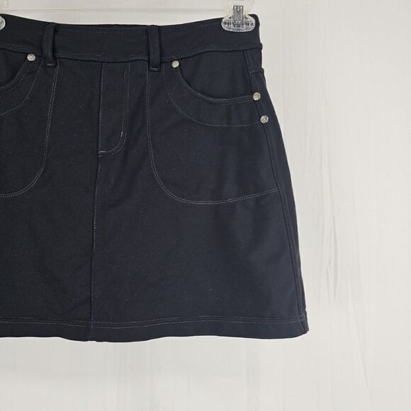 Athleta Black Bettona Active Skirt With Shorts Womens Size S - Picture 3 of 7